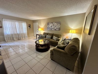 /international/us/251-sw-134th-way-pembroke-pines-fl-110104218413/