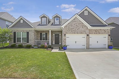 /international/us/2156-carnation-drive-lexington-ky-110101054243/