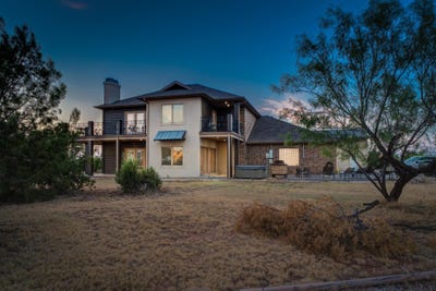 /international/us/115-sierra-vista-drive-justiceburg-tx-110109067887/