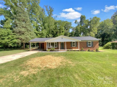 /international/us/301-briarcliff-drive-kannapolis-nc-110101345099/
