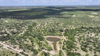 /international/us/2850-county-road-122-albany-tx-110100343836/