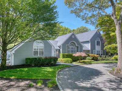 /international/us/14-quarty-cir-east-hampton-ny-110108147006/