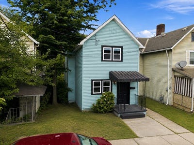 /international/us/20-greenwich-street-natrona-heights-pa-110119689598/