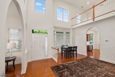 /international/us/21-sylvia-st-lopatcong-twp-nj-110108577476/