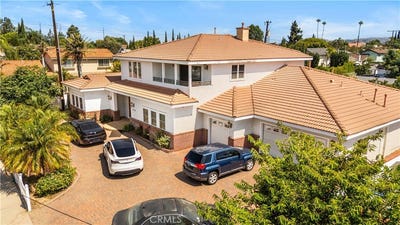 /international/us/1621-bryan-avenue-tustin-ca-110101328618/?lang=it