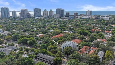 /international/us/3056-bird-ave-miami-fl-110120517567/