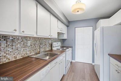/international/us/804-timber-creek-lindenwold-nj-110106583696/