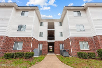/international/us/322-brownlea-drive-greenville-nc-110100845314/