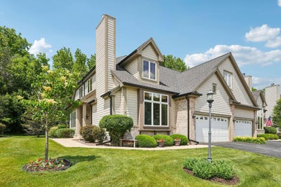 /international/us/3414-turnberry-oak-dr-waukesha-wi-110100808737/