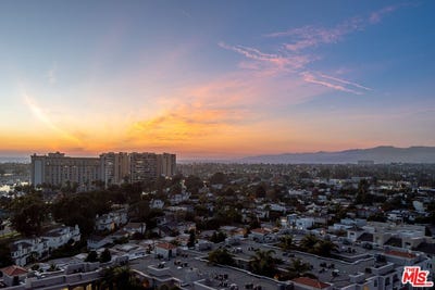 /international/us/13700-marina-pointe-dr-marina-del-rey-ca-110106932960/
