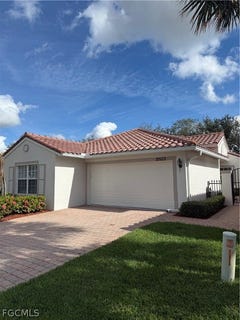 /international/us/20013-serene-meadow-lane-estero-fl-110095212486/