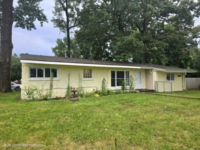 /international/us/10339-kress-road-pinckney-mi-110101348843/?lang=de