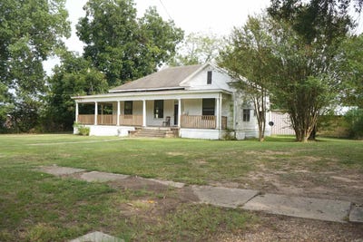 /international/us/338-w-2nd-st-prescott-ar-110102103802/