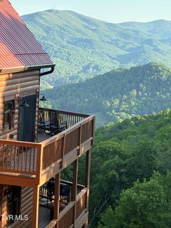 /international/us/4014-callalantee-drive-mountain-city-tn-110106954528/