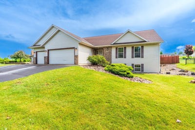 /international/us/1430-sumner-street-wausau-wi-110108734896/