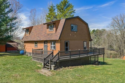 /international/us/s1509-canary-court-la-valle-wi-110107341361/