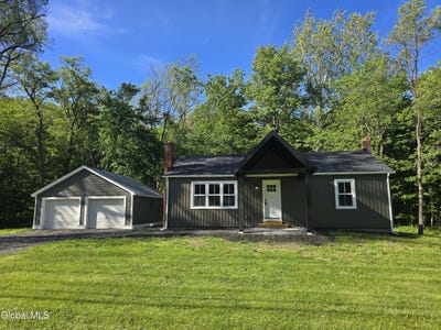 /international/us/1196-state-route-143-coeymans-hollow-ny-110107512859/