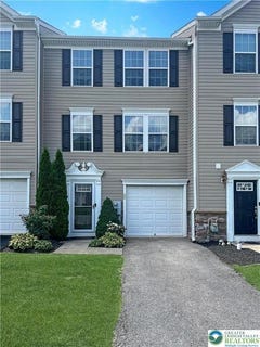 /international/us/20-gold-rose-lane-palmer-twp-pa-110100893056/