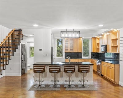 /international/us/812-sw-4th-ave-fort-lauderdale-fl-110093998358/