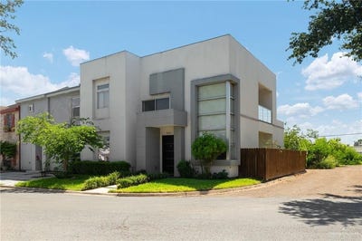 /international/us/2105-s-6th-street-mcallen-tx-110108956754/