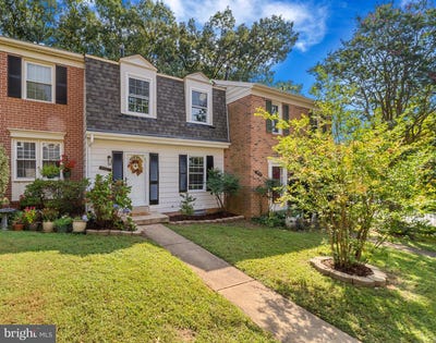 /international/us/4927-van-masdag-court-annandale-va-110110253092/