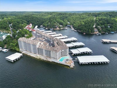 /international/us/68-lighthouse-road-lake-ozark-mo-110101481727/