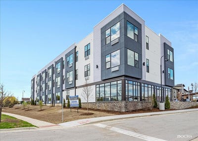 /international/us/1101-ritter-street-north-aurora-il-110108854610/