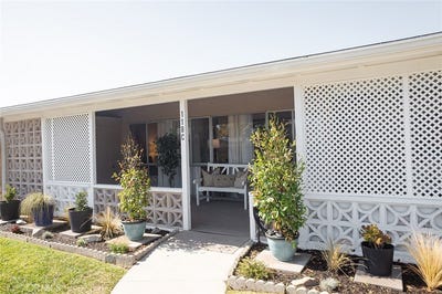 /international/us/1571-golden-rain-118c-m5-seal-beach-ca-110120484375/