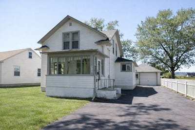 /international/us/262-s-weston-avenue-elgin-il-110107257529/
