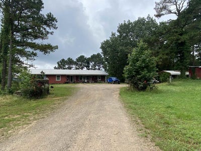 /international/us/2403-county-road-3290-clarksville-ar-110100151601/