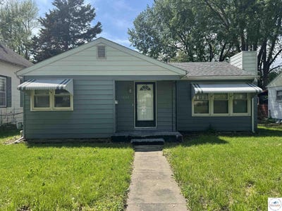 /international/us/1404-s-grand-sedalia-mo-110099175870/