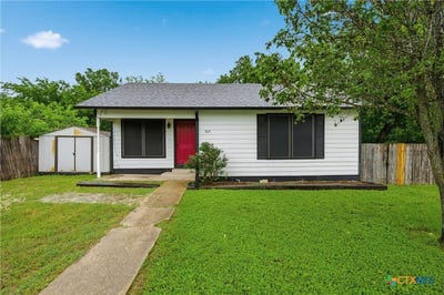 /international/us/303-n-milam-street-rogers-tx-110107775892/