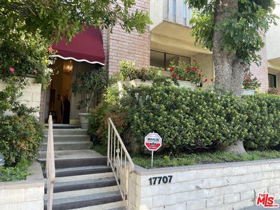 /international/us/17707-magnolia-blvd-encino-ca-110107818385/