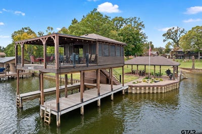 /international/us/803-county-road-2127-pittsburg-tx-110110013948/