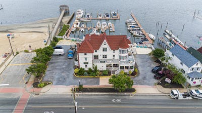 /international/us/800-bay-somers-point-nj-110100834883/