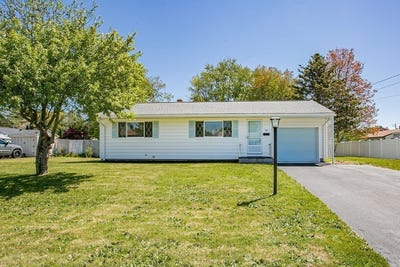 /international/us/390-upland-street-new-bedford-ma-110108227015/