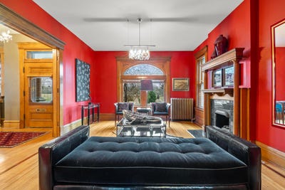 /international/us/130-buttles-avenue-columbus-oh-110094719165/