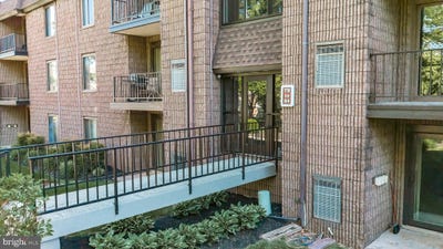 /international/us/81-oakridge-drive-langhorne-pa-110108581931/