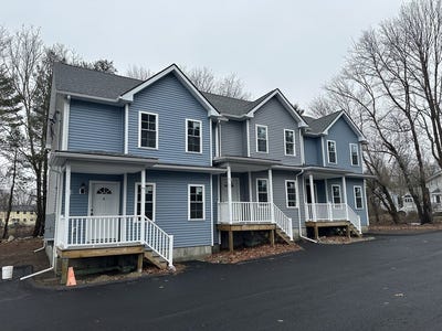 /international/us/170-hart-st-taunton-ma-110100758378/