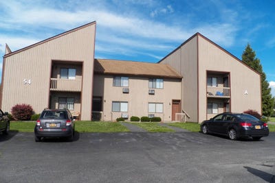 /international/us/54-davos-pointe-woodridge-ny-110108257078/