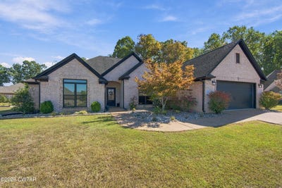 /international/us/32-legacy-cove-jackson-tn-110120745940/