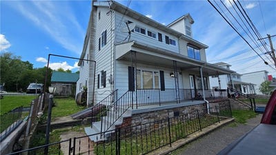 /international/us/247-e-north-street-pa-110108498136/