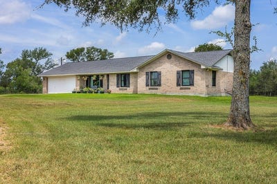 /international/us/3278-county-road-205-giddings-tx-110100728027/