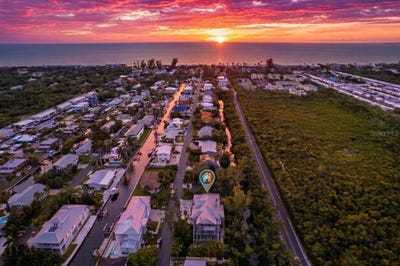 /international/us/793-jungle-queen-way-longboat-key-fl-110108708208/