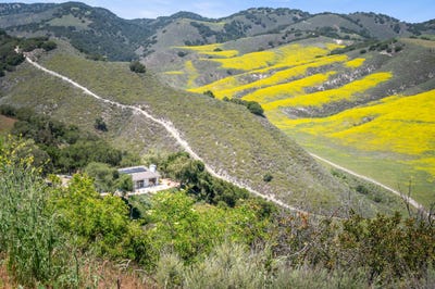 /international/us/760-falcon-ridge-lane-buellton-ca-110103300879/