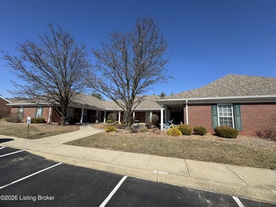 /international/us/828-garden-pointe-dr-simpsonville-ky-110107081189/