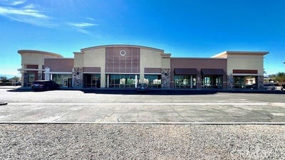 /international/us/13605-bear-valley-road-victorville-ca-110095148623/