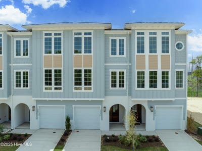 /international/us/2597-alvernia-drive-castle-hayne-nc-110093043254/