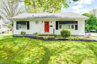 /international/us/3569-elm-road-stow-oh-110107842449/