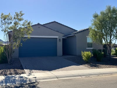 /international/us/35756-n-bloom-street-san-tan-valley-az-110120457084/